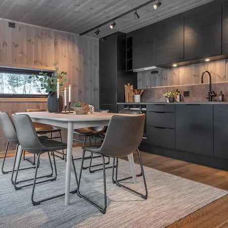 Apartment Exclusive In The Sunnmore Alps, Near Geiranger & Hjorundfjord