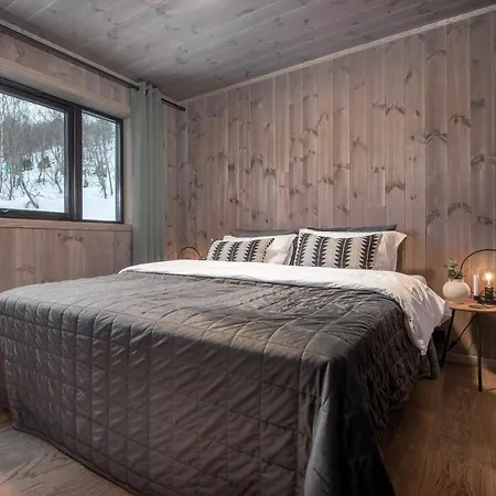 Exclusive In The Sunnmore Alps, Near Geiranger & Hjorundfjord Stranda (More og Romsdal)