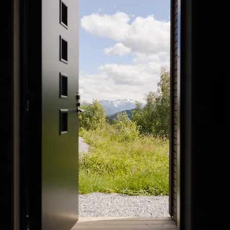 Apartment Exclusive In The Sunnmore Alps, Near Geiranger & Hjorundfjord
