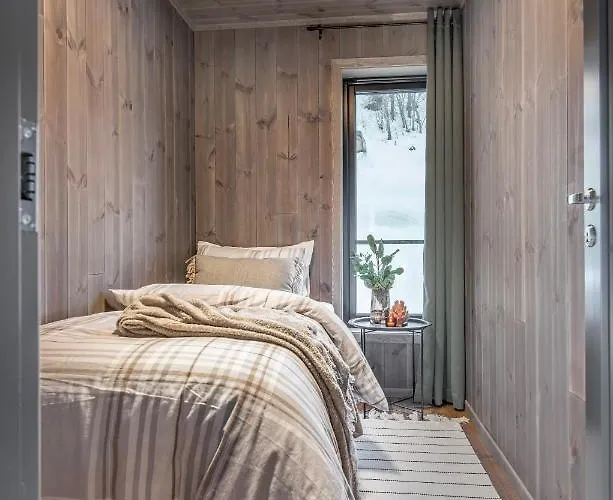 Exclusive In The Sunnmore Alps, Near Geiranger & Hjorundfjord Daire *